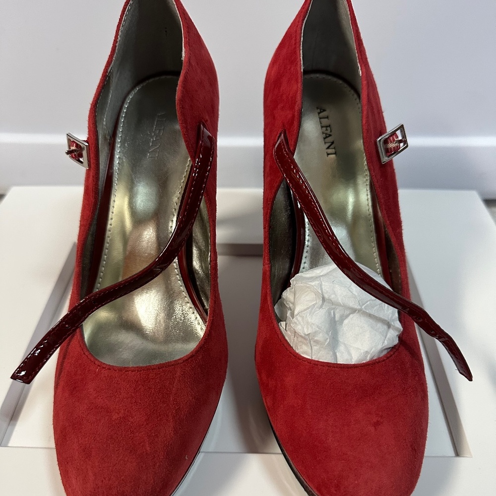 Alfani Red Heels